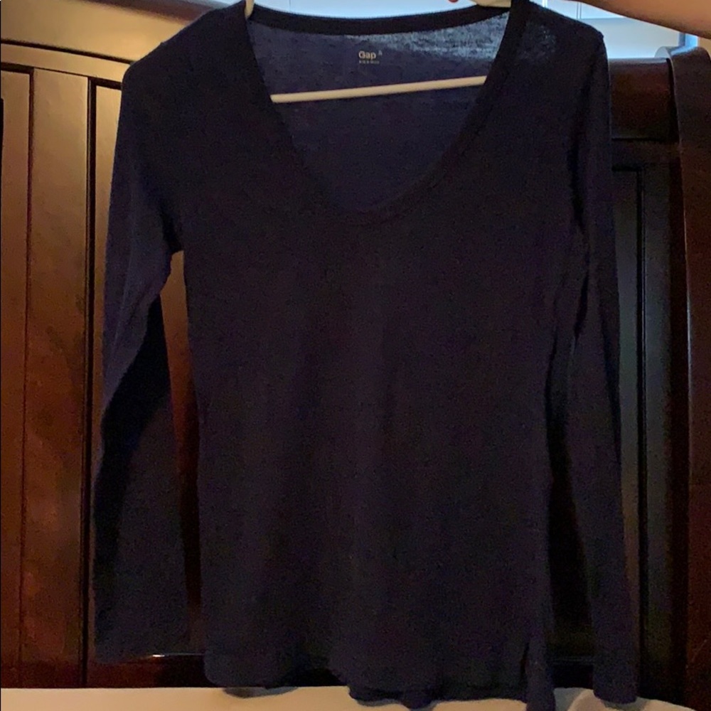 Blue long sleeve shirt